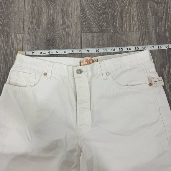We The Free People White Denim Distressed Raw Edge Open Knee Button Fly Jeans 30 - Picture 12 of 16